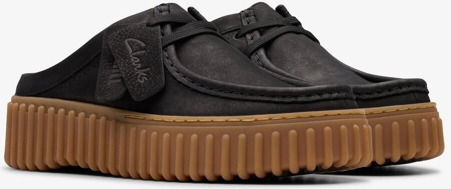 Clarks Clogs Torhill Mule Plateausandaal muiltjes met plateauzool en siernaad