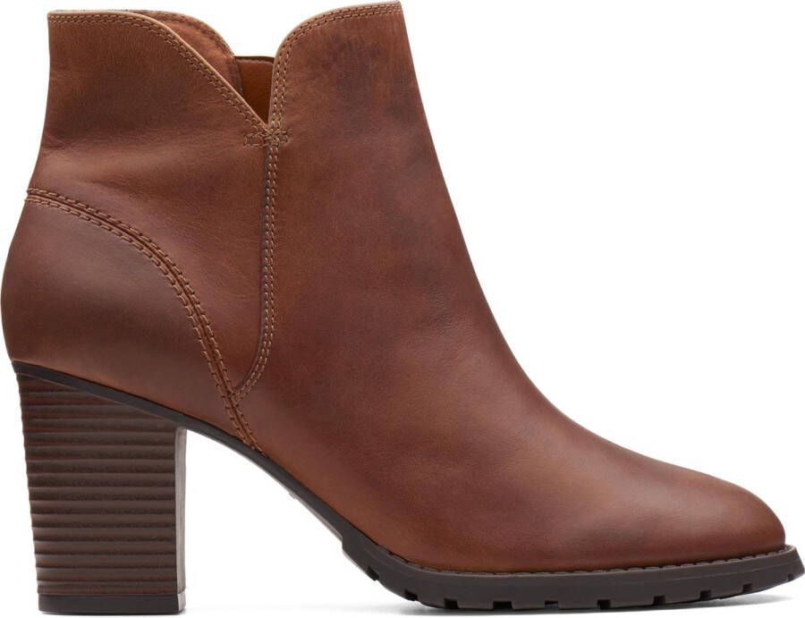 Clarks Dames schoenen Verona Trish D dark tan leather