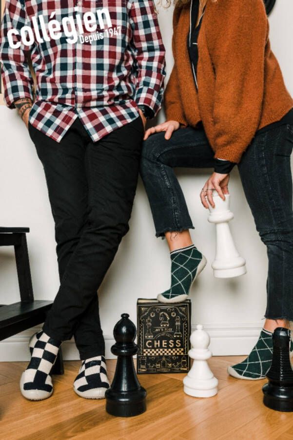 Collegien COLLÉGIEN SLOFFEN CHECKERBOARD-28 29 Gevoerde Pantoffels met antislipzool Instappers Zwart wit 28 29 (3142253683863)
