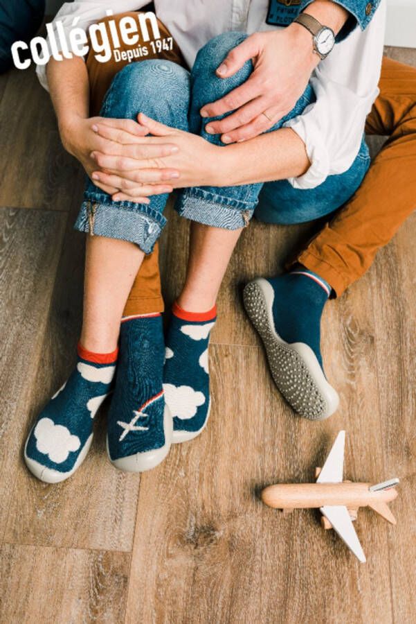 Collegien COLLÉGIEN SLOFFEN WOLKEN-24 25 Gevoerde Pantoffels met antislipzool Instappers Blauw wit rood 24 25 (3142253681180)