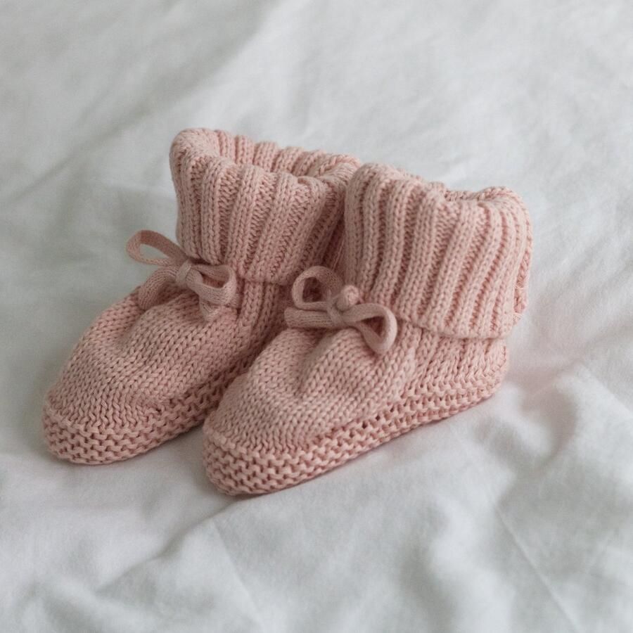 Completebabyuitzet Steppies Babyslofjes Gebreid Roze Slofjes voor en