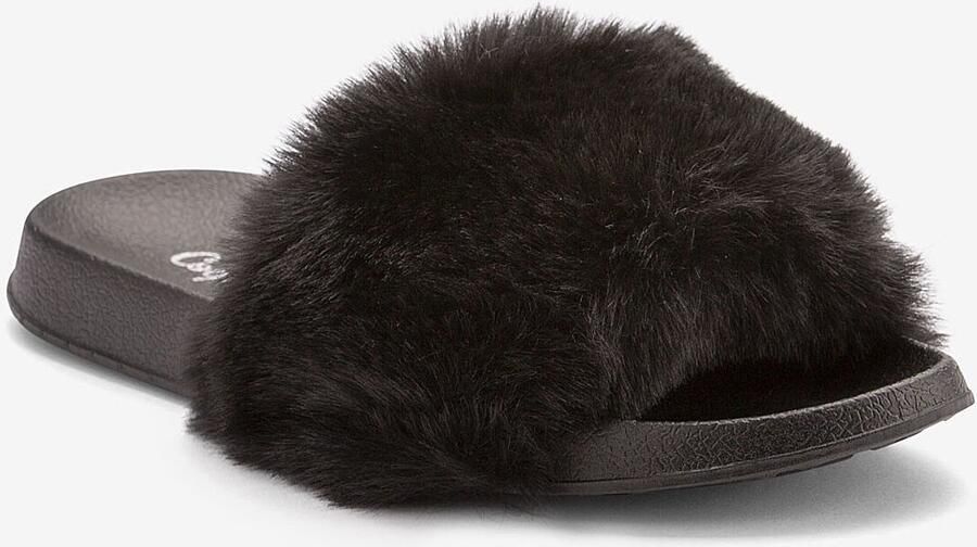 Coqui Women s winter boots furry black