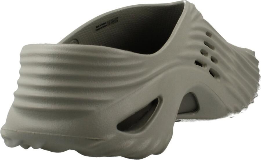 Crocs Echo Wave Sandalen maat 43-44 olijfgroen