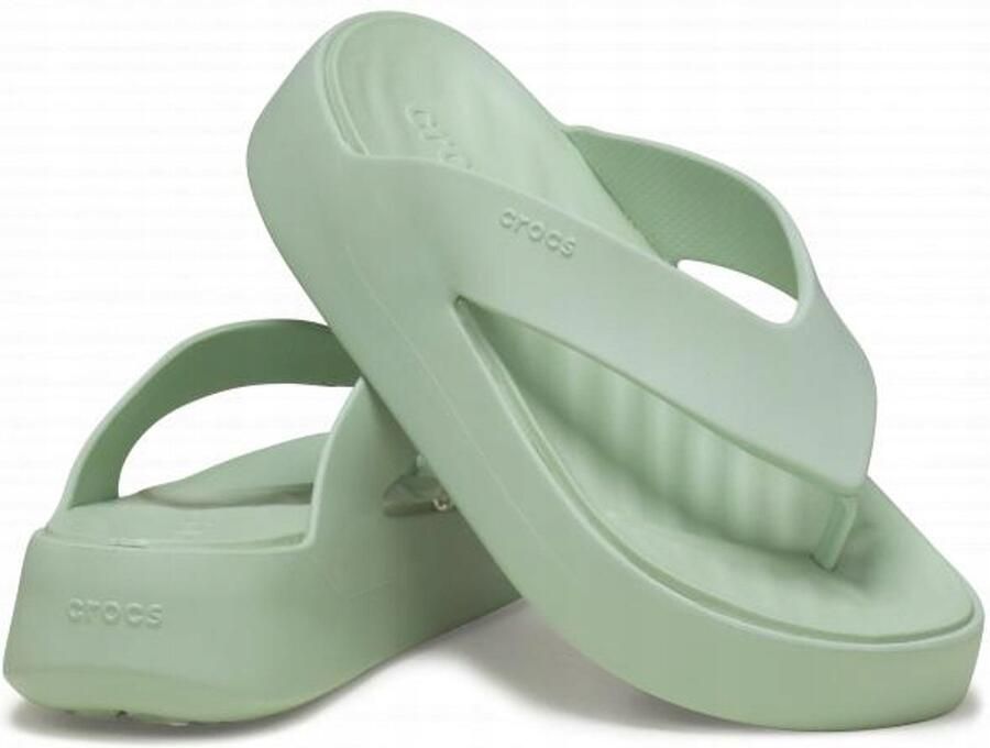 Crocs Teenslippers Getaway Platform Flip platform summer shoe slippers with fashionable platform sole