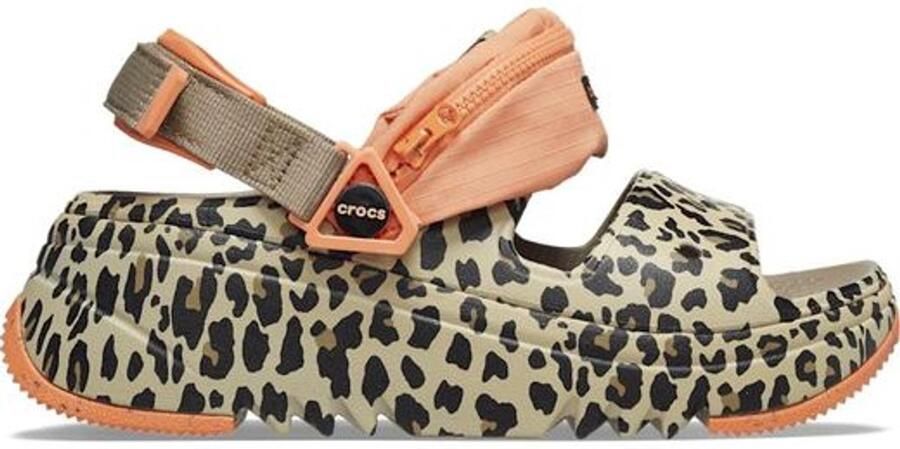 Crocs Hiker Xscape Animal Sandal Bruin US M12