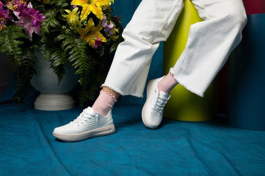 Crocs InMotion Serie Dames Sneakers Bungee Veters LiteRide™ Free Feel Technology™