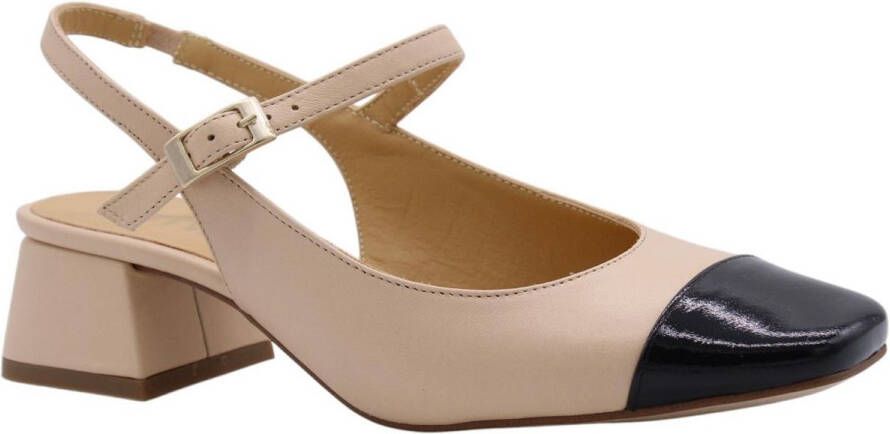 CTWLK Mary Jane Ballerina Crème