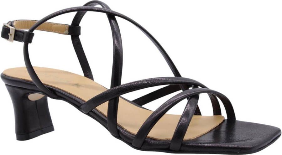 Ctwlk. Kameroen Sandalen