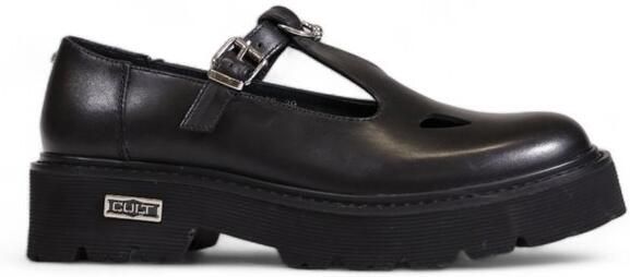 Cult Lage Sneakers SLASH 4216 LOW W LEATHER W PIERCING CLW421600