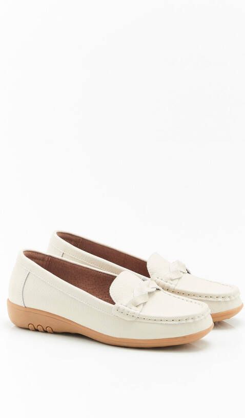 Damart Amortyl mocassins van generfd leer Dames Wit
