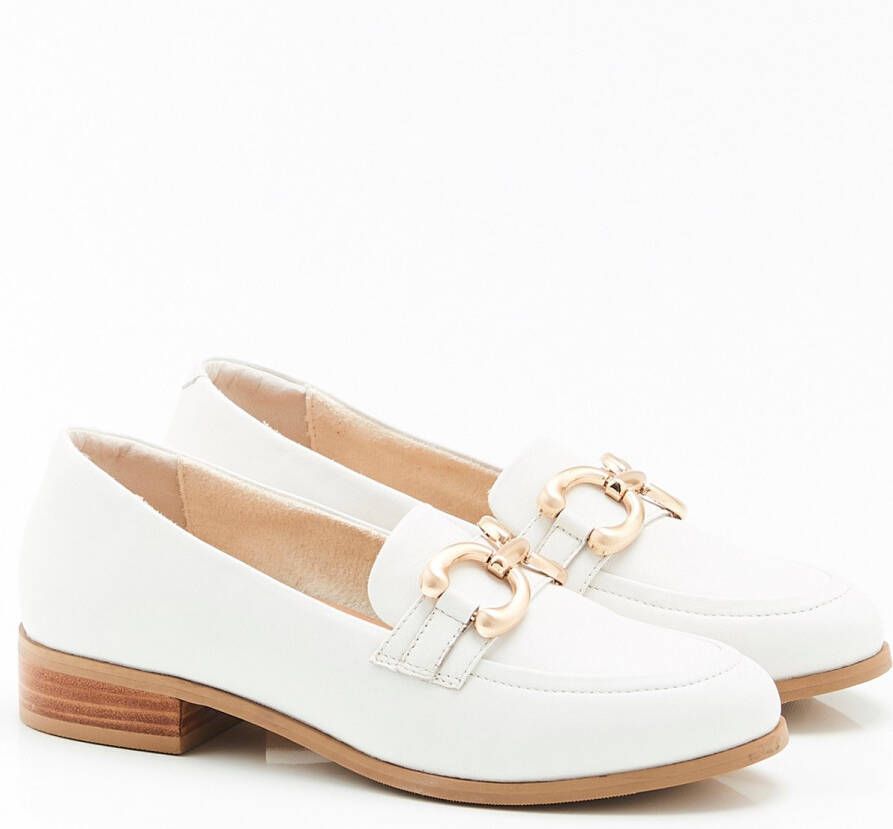 Damart Mocassins met zilverkleurige ketting Dames Wit