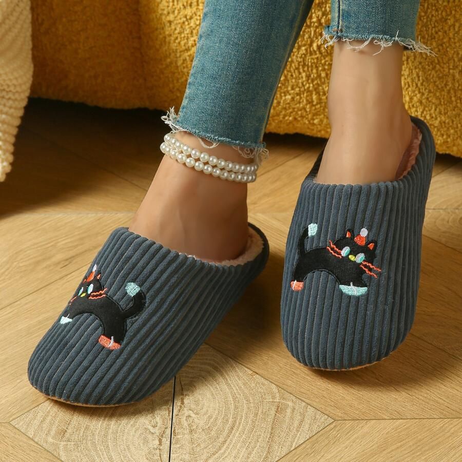Damesslippers van traagschuim comfortabele en warme binnenslippers zacht en lichtgewicht geschikt voor de late herfst en vroege winter Gestreepte kat grijs