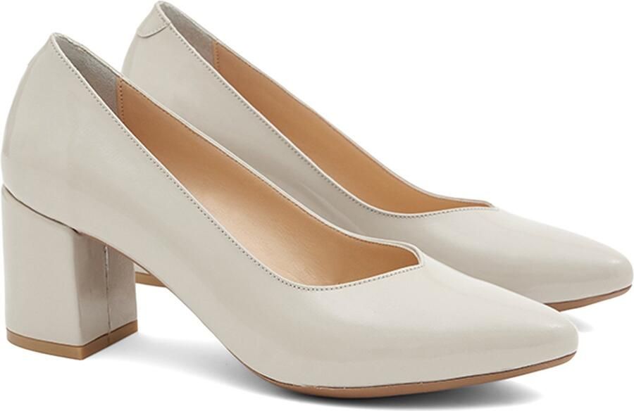 DESA Hakken Suède Beige Vrouwen Schoenpunt: Ronde