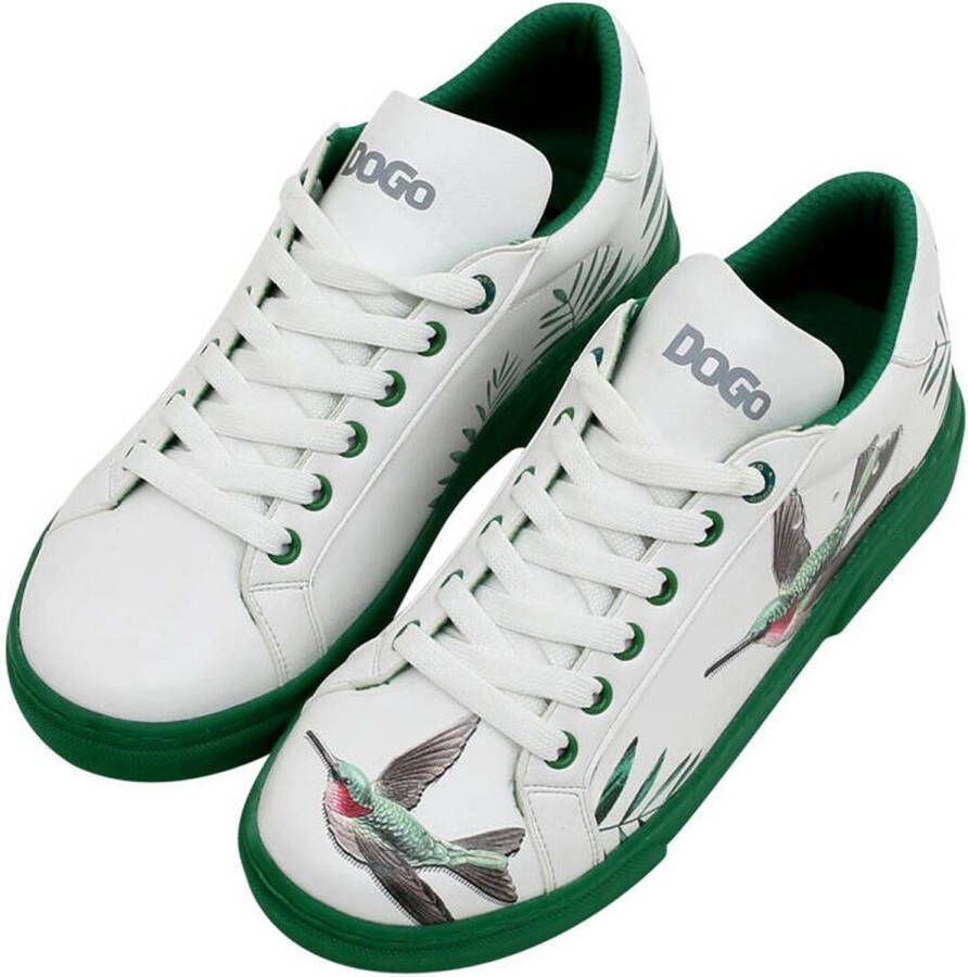 DOGO Ace Dames Sneakers Soar the Sky