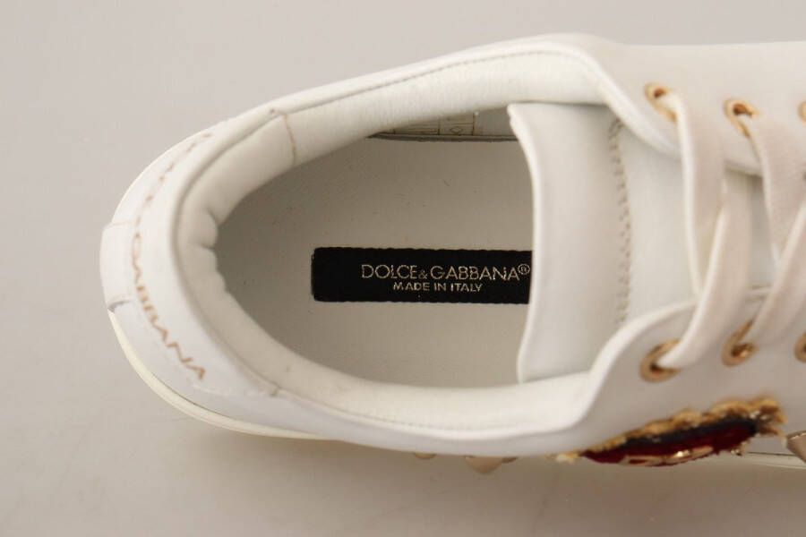 Dolce & Gabbana Leren Sneakers met Gouden Studs en Rood Fluweel Hart Borduurwerk White