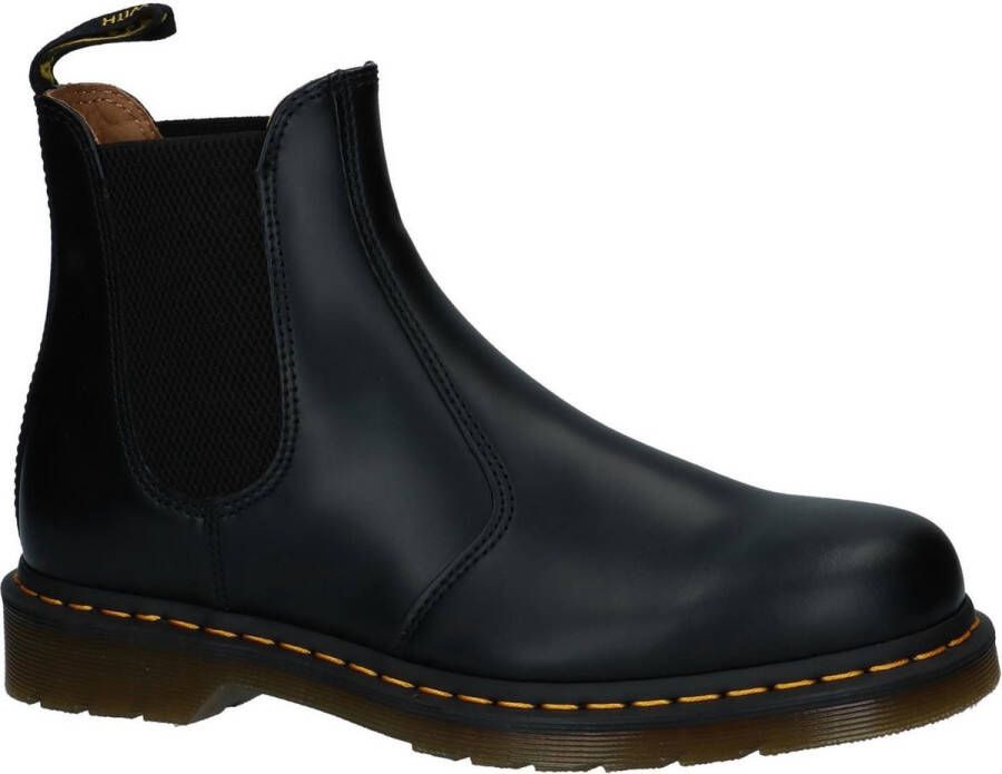 Dr. Martens Klassieke Chelsea-laarzen van glad leer met gele stiksels en AirWair-logo Black
