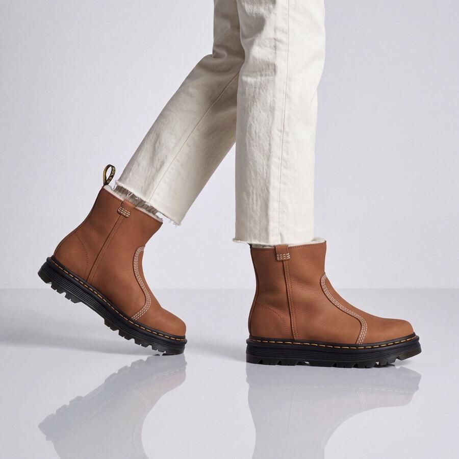 Dr. Martens ZEBZAG RIGGER WL RIGGER BOOT SnowbootsGevoerde laarzen Dames laarzen Cognac