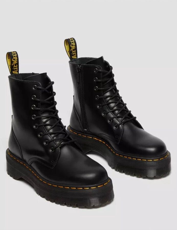 Dr. Martens Laarzen Zwart Jadon black polished smooth boots zwart