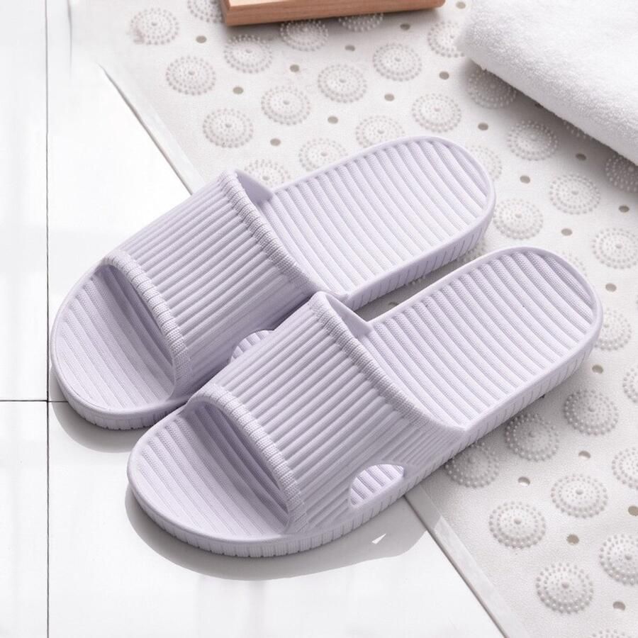 1 paar badkamerslippers of doucheslippers binnenshuis antislip met zachte zool ook geschikt voor buitengebruik Lichtpaars 40