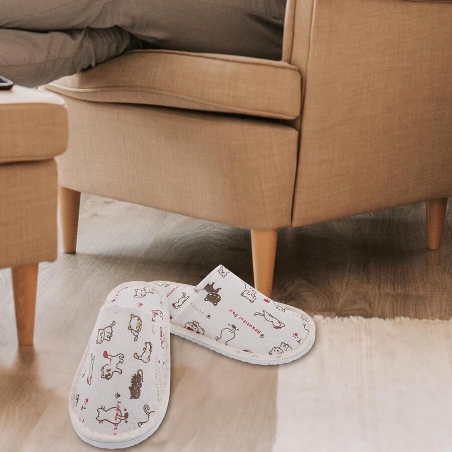 4 Paar Wegwerp Spa Slippers Antislip Zachte Slippers met Cartoon Kittens voor Hotel en Reizen Comfortabel en Hygiënisch