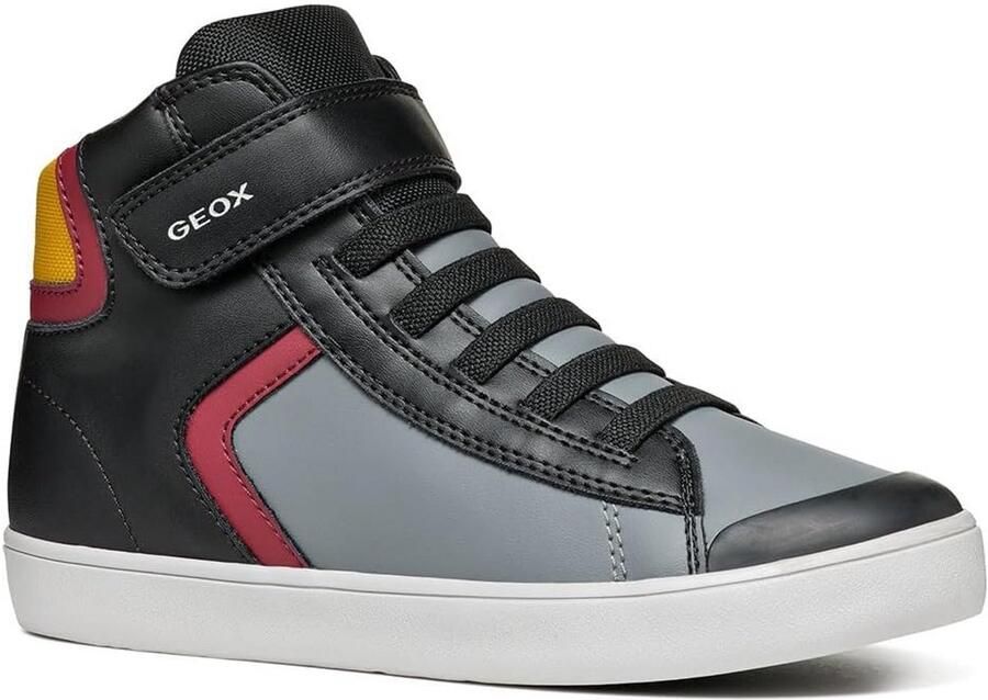 Ademende Jongens Sneakers voor Actieve Kinderen