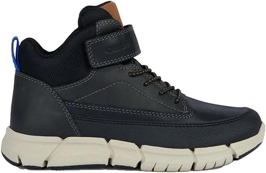 Ademende En Flexibele Enkellaarsjes Voor Jongens