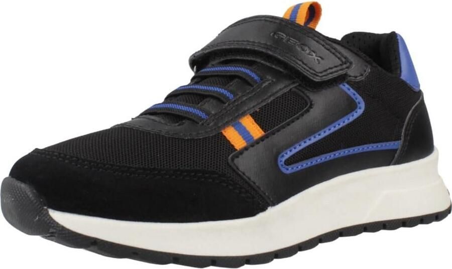 Ademende Jongens Sneakers voor Actieve Voetjes