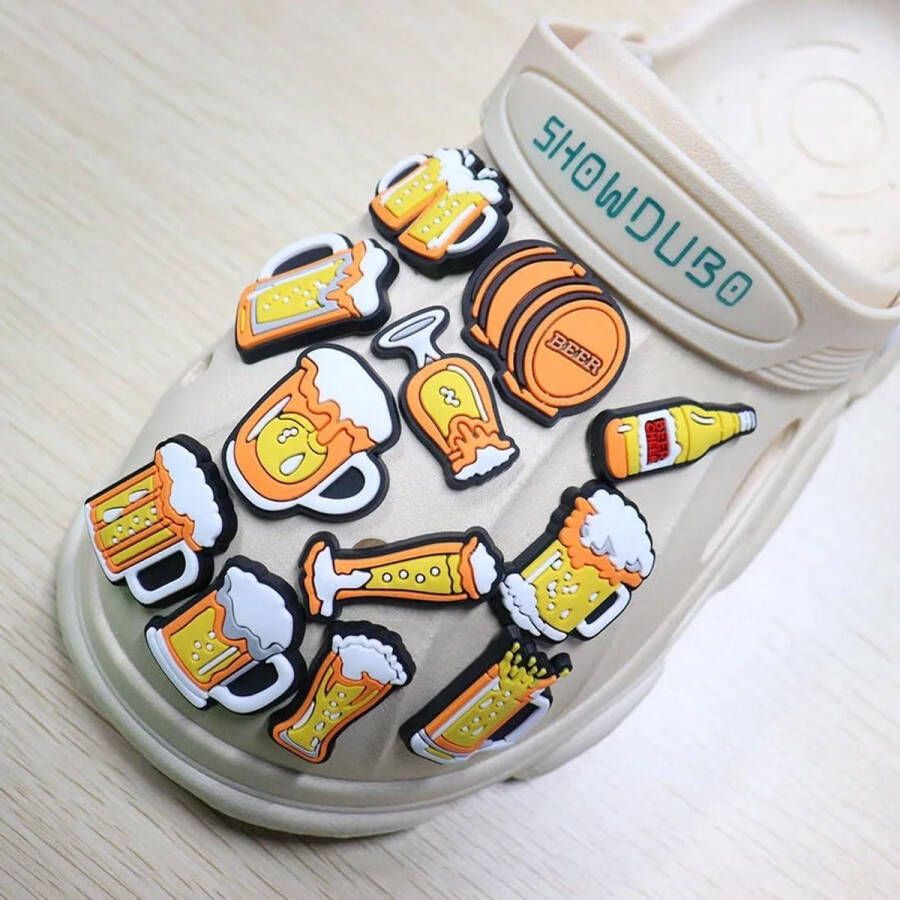 Allecto plus Schoenbedels Set van 15 Stuks Karikatuur PVC Clogs Cartoonschoendecoratie Armband Kinderen Gift