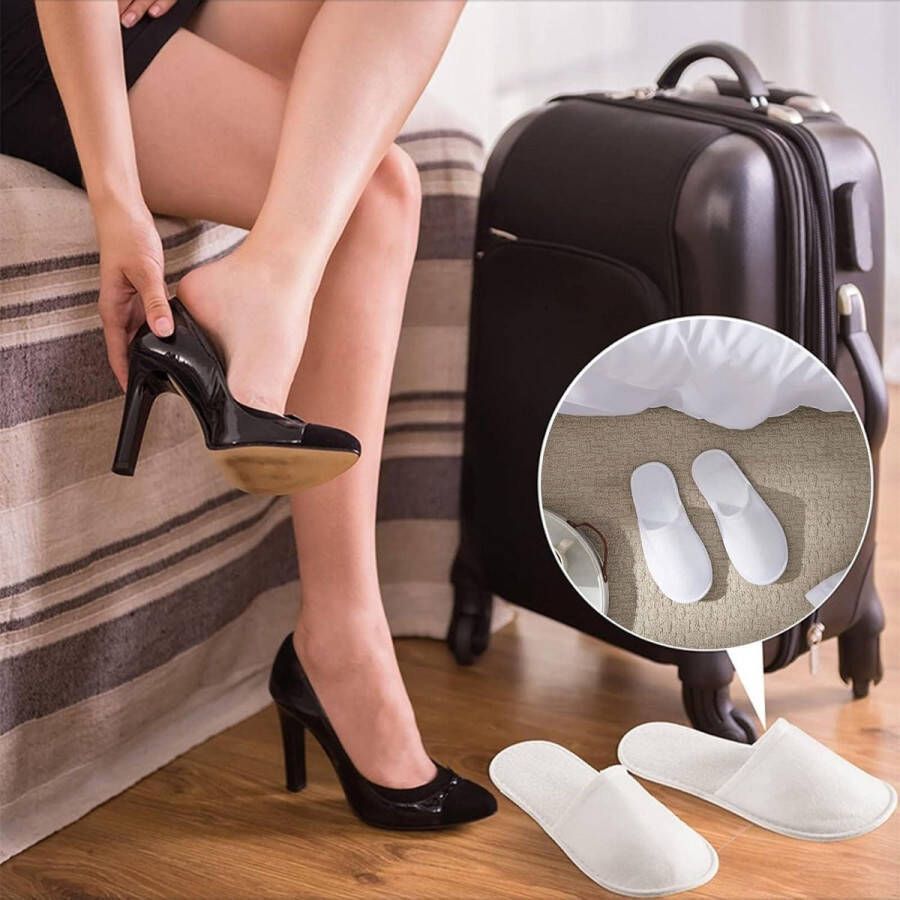 Allecto Plus Set van 4 paar wegwerpschoenen badstof pantoffels voor en Universele maat Wit beige Ideaal voor bruiloft