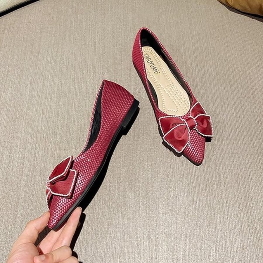 Balletschoenen Dames Platte Slip-on Elegante Ballerina's Zachte Hak Rubberen Zool Strikdecoratie Balletpumps
