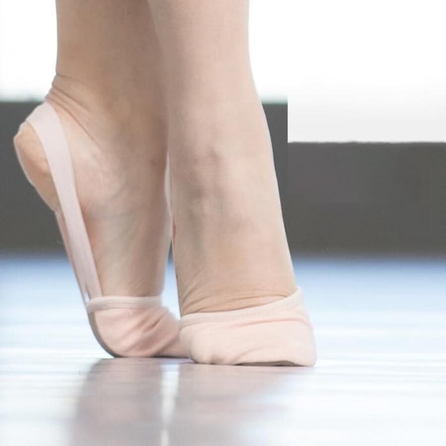 Balletschoenen Lyrische balletschoenen trainingsschoenen dansschoenen lage zolen dansvoet tanga kanten schoen damesschoenen gymnastiekschoenen halve zool