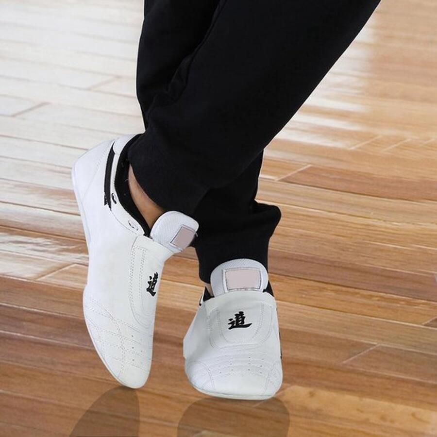 Boksschoenen Lichtgewicht Ademend Antislip Zool Vechtsport Schoenen Taekwondo Kung Fu Optimale Luchtstroom Vechtsportschoenen - Foto 1