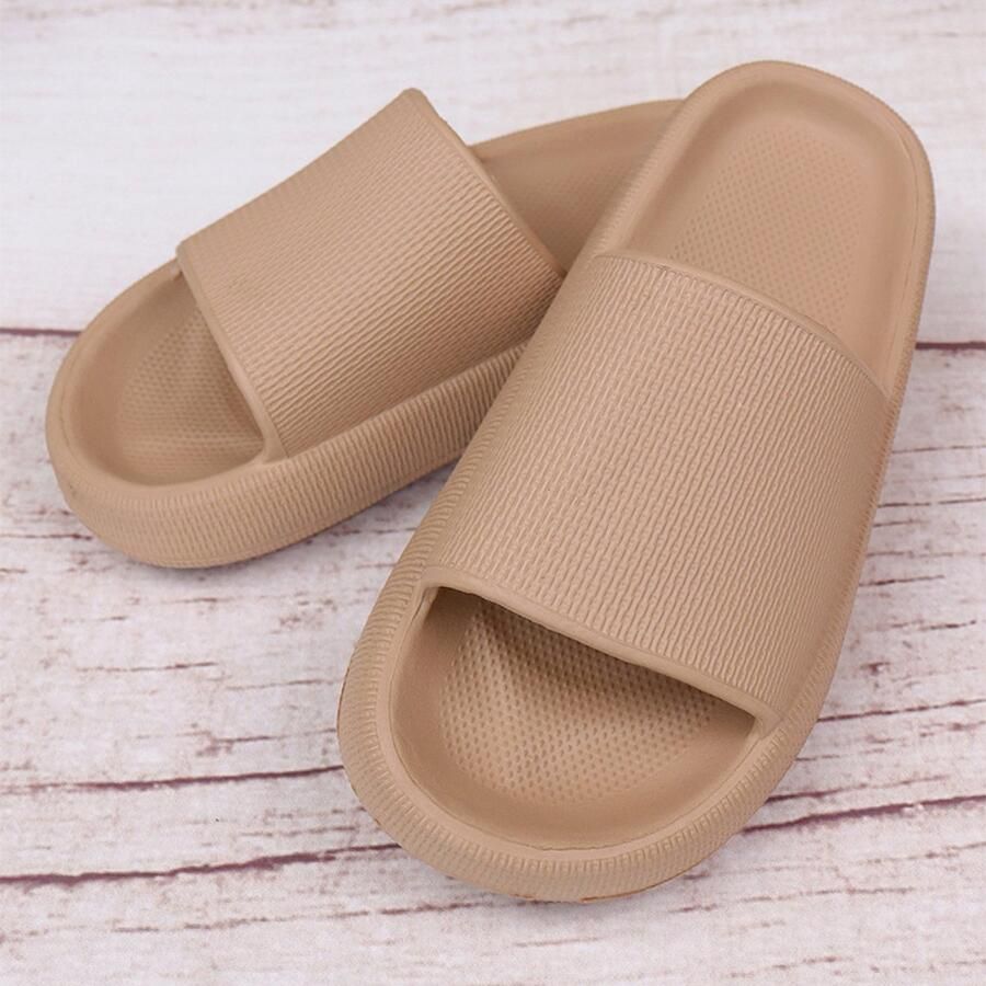 Cloud slippers voor en comfortabele huisslippers doucheschoenen instapslippers badkamersandalen ultiem comfort lichtgewicht dikke zool antislip gemakkelijk schoon te maken bruin 44