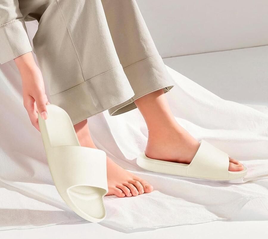 Comfortabele Antislip Doucheslippers voor nen en Ideale Badslippers voor Thuis en Vakantie