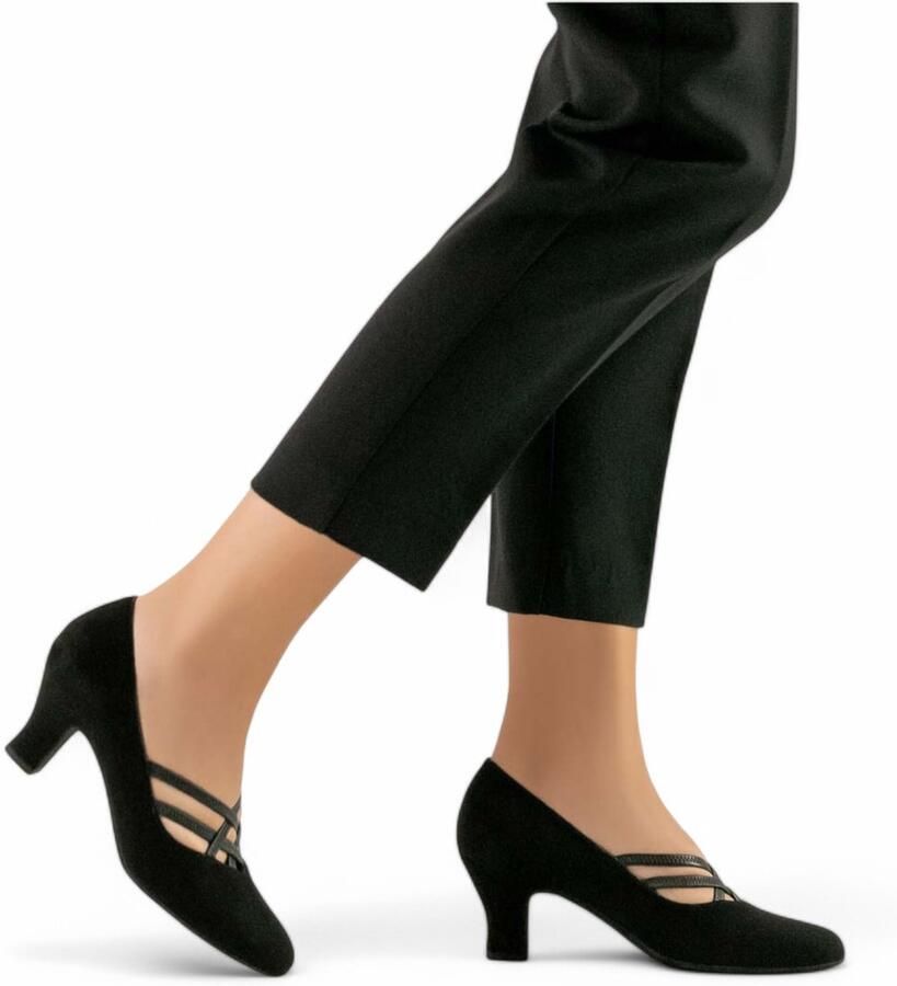 Comfortabele Dames Danspumps Werner Kern Ruby Zacht zwart suède Hakhoogte Dansschoenen met elastische bandjes Brede pasvorm Ballroom Latin Salsa Kizomba Tango Werner Kern Zwart