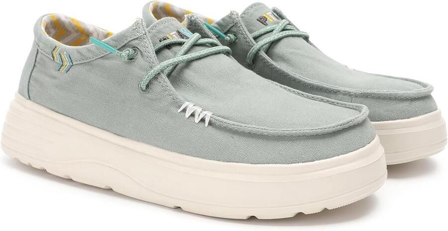 Comfortabele Instappers voor en Lichte Zomersneakers en Moccasins