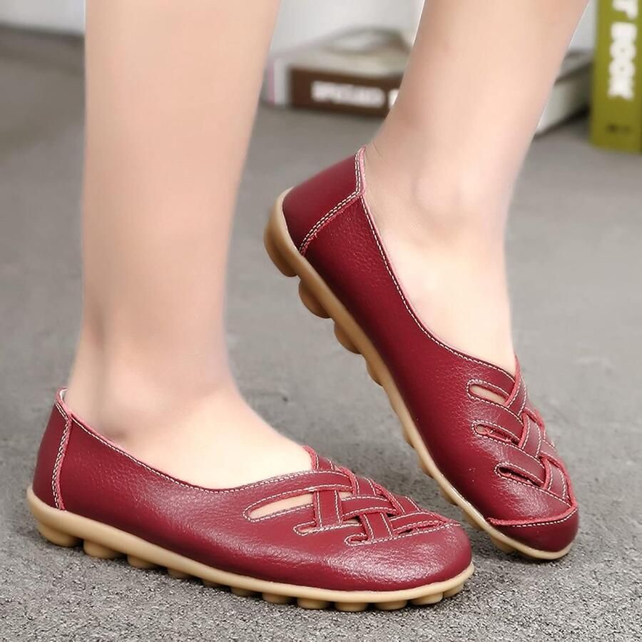 Comfortabele Dames Loafers van Leer met Holes Casual Ronde Neus Mocassins Zachte Wandelschoenen voor Vrijetijd en Autorijden