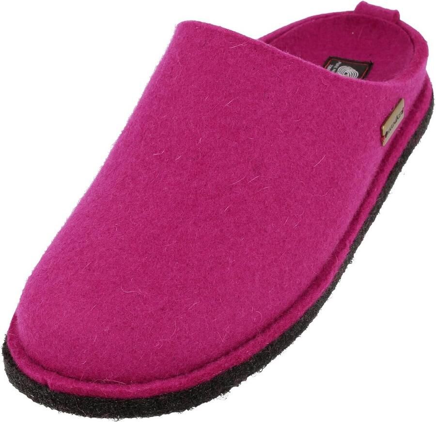 Comfortabele Pantoffels en Binnenhuis Schoenen van Natuurlijke Materialen