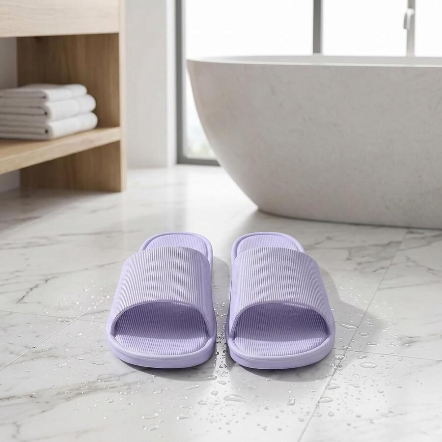 Comfortabele Slippers voor en Zomer Sandalen voor Binnen en Buiten Antislip en Ideaal voor Strand en Badkamer