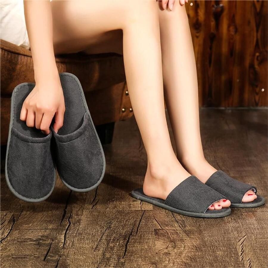 Comfortabele Slippers voor Gasten Badslippers voor nen en Universele Maat Ideaal voor Hotels en Thuisgebruik (4 Paar)