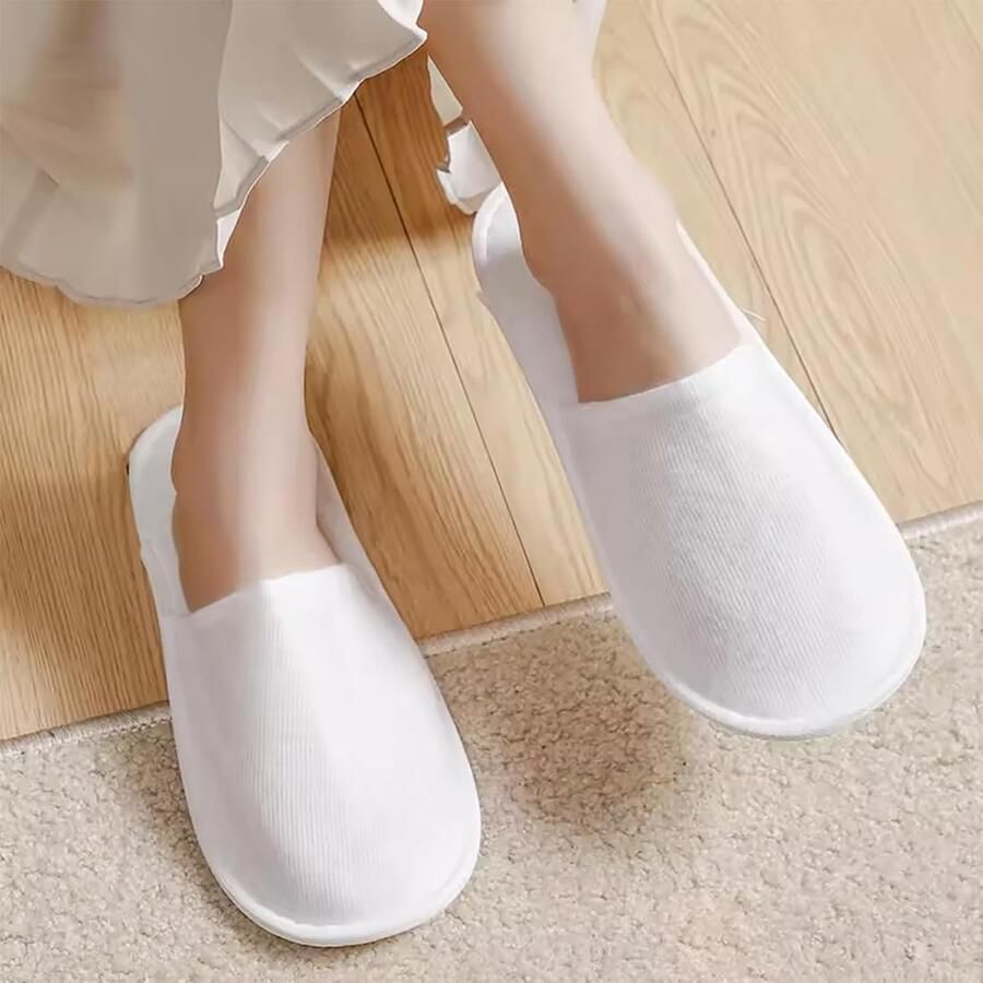 Comfortabele Slippers voor Hotelgasten 2 Paar Gesloten Spa Slippers voor nen en Ideaal voor Wellness Feesten en Reizen