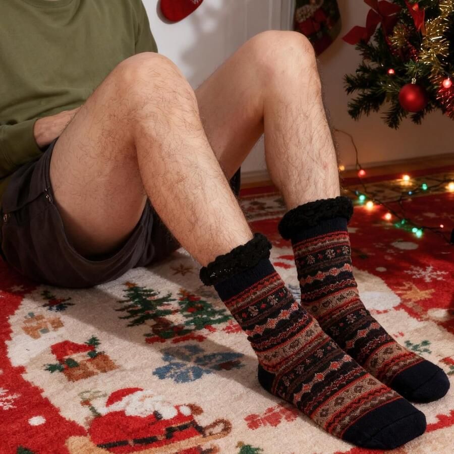 Comfortabele Slippers voor Mannen en Tieners met Antislip Grip Warme Sherpa Voering en Fluffy Design voor de Winter