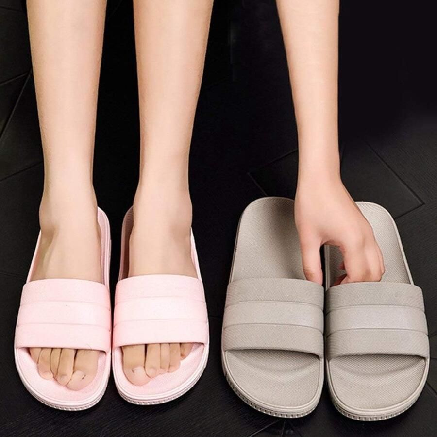 Comfortabele Unisex Slippers voor Binnen en Buiten Antislip Lichtgewicht en Zachte Sandalen voor Thuis Tuin en Zwembad