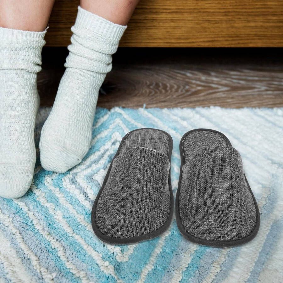 Comfortabele wegwerp slippers voor thuis en op reis set van 20 grijze uniseks gast slippers