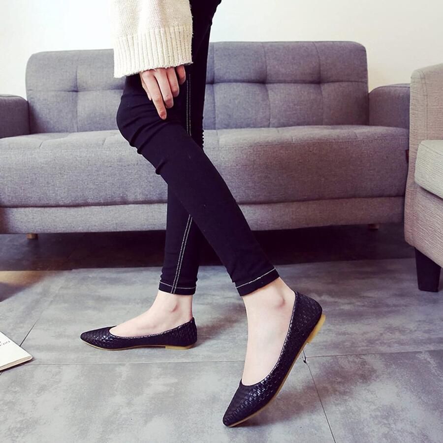 Dames Ballerina Flats met Woven Design en Puntige Neus Comfortabele Slip-On Ballet Pumps in Zwart voor Elke Gelegenheid