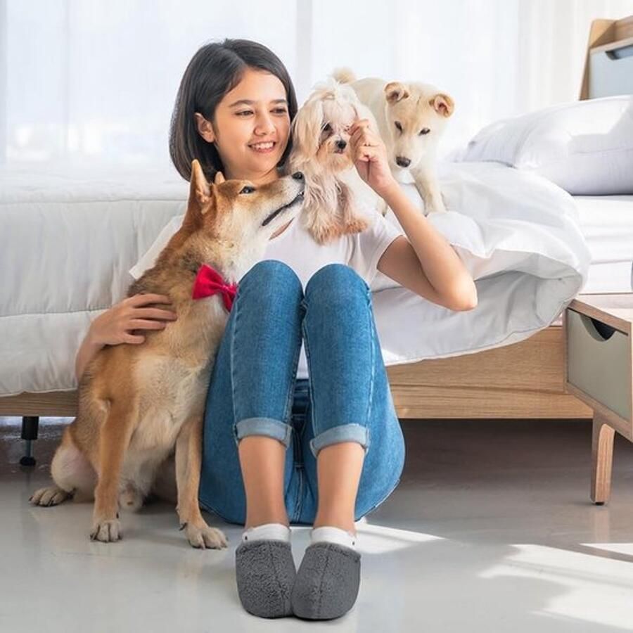 Dames Fuzzy Curly Slippers Warme Antislip Katoenen Pantoffels voor de Winter Comfortabele Schoenen