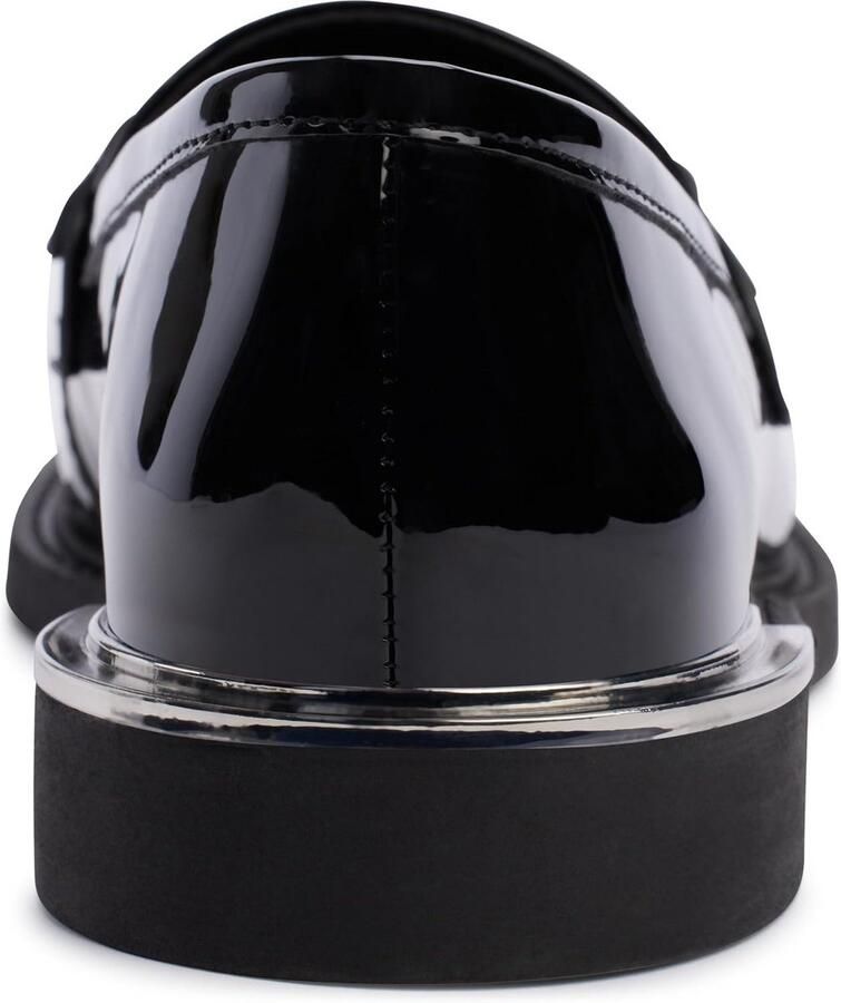 Dames Loafer met Ronde Neus en Kettingdetail