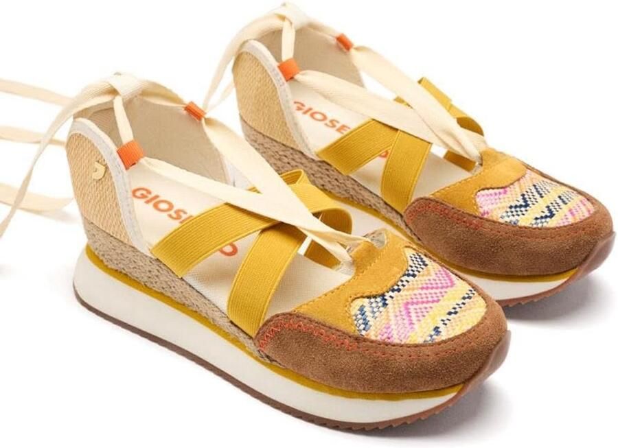 Dames Sportsandaal met Sleehak en Bovenwerk van Leer