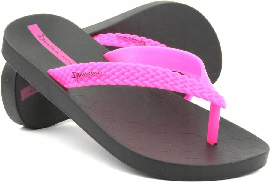 Dames teenslippers Zwart met roze accenten ideaal voor zwembad en strand
