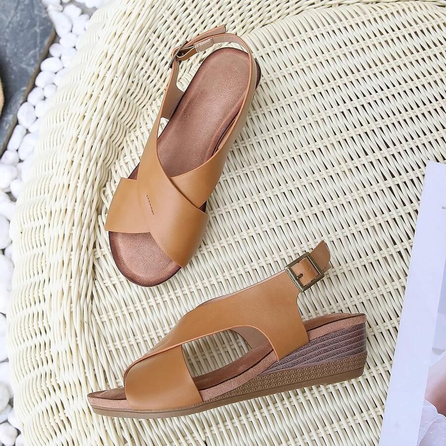 Dames Wedge Sandalen met Cross Strap en Open Teen Buckle Platform voor Buitenactiviteiten Bruin